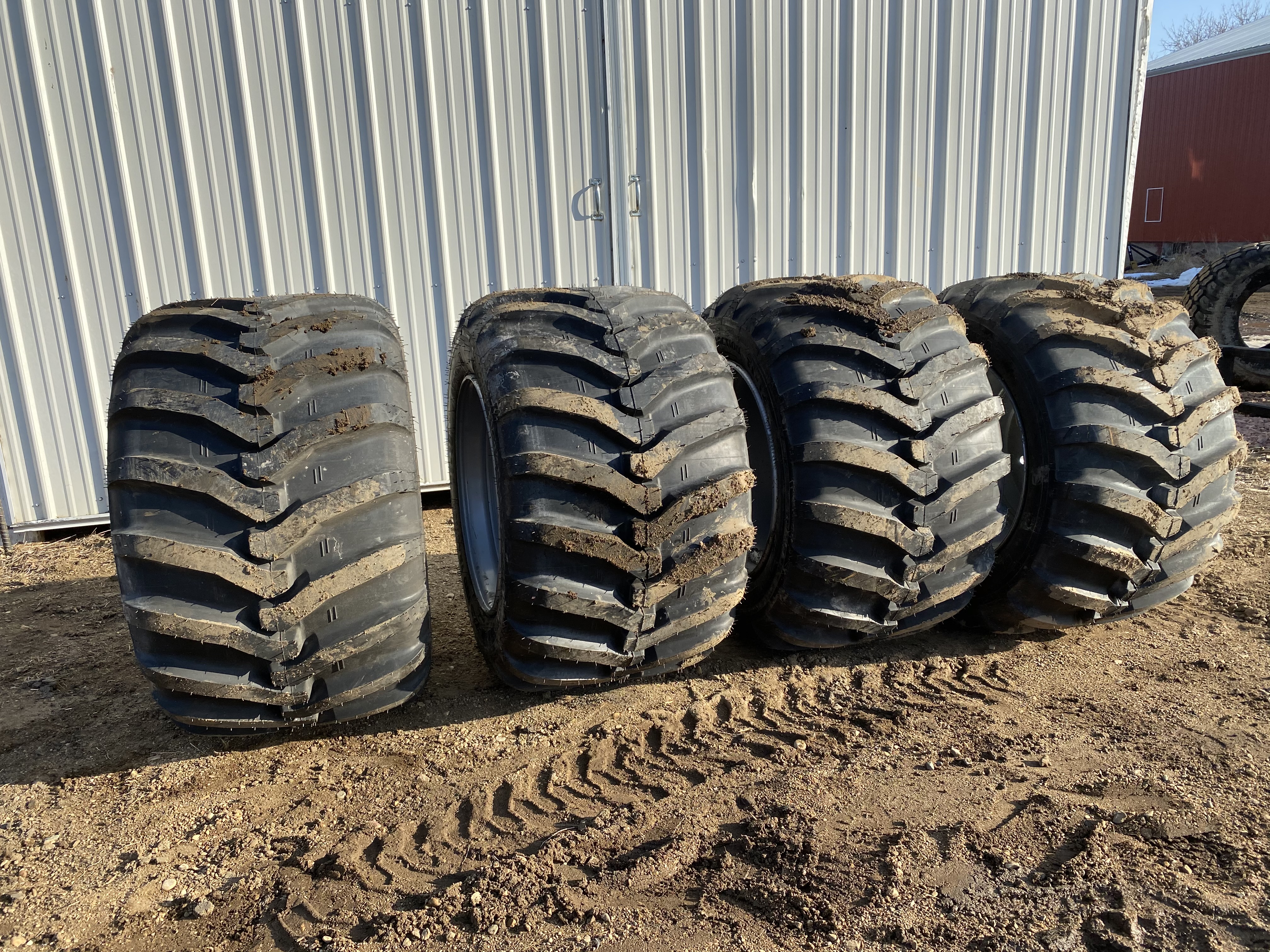 Image: 600/40-22.5 Mitas