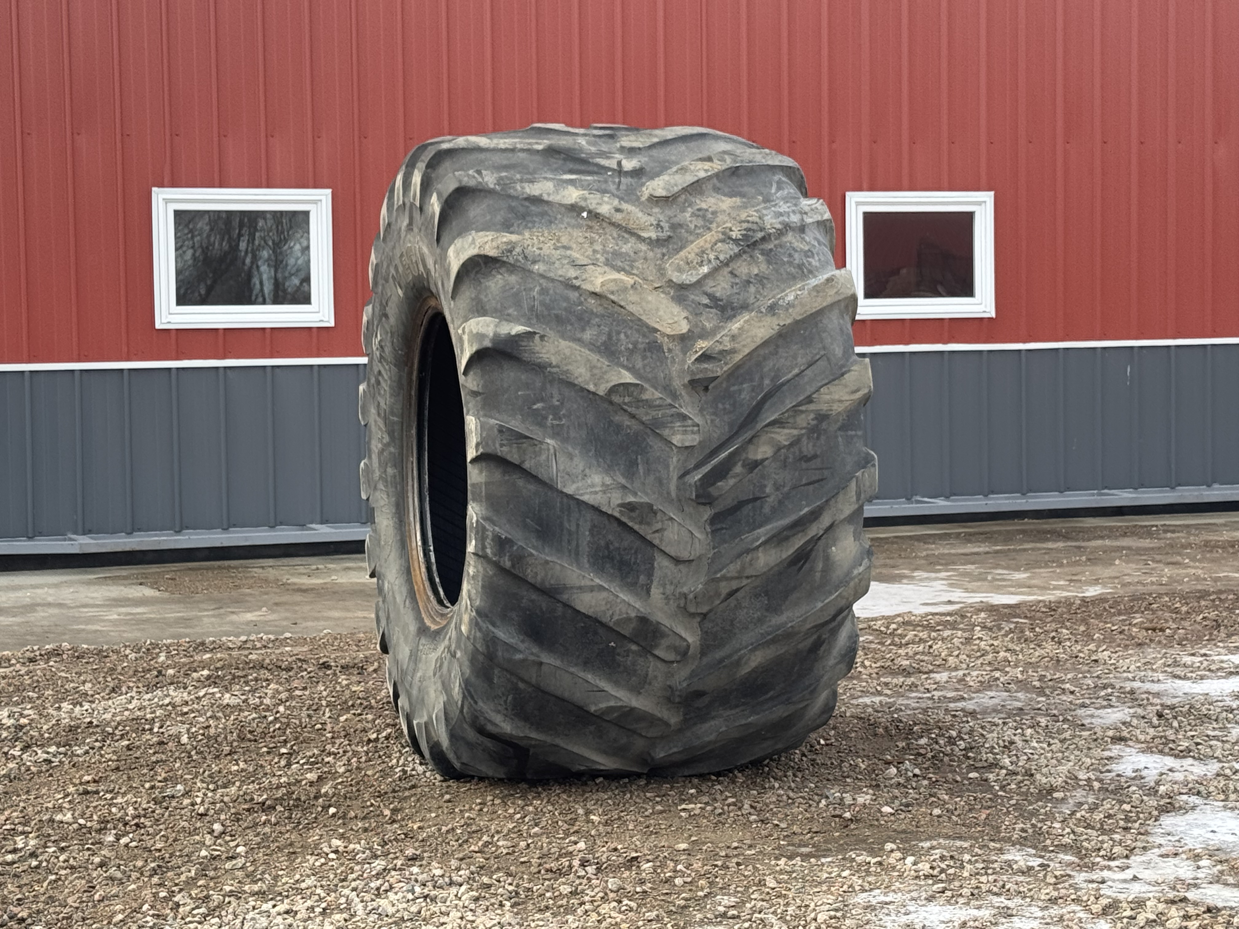 Image: Michelin 1050/50R32
