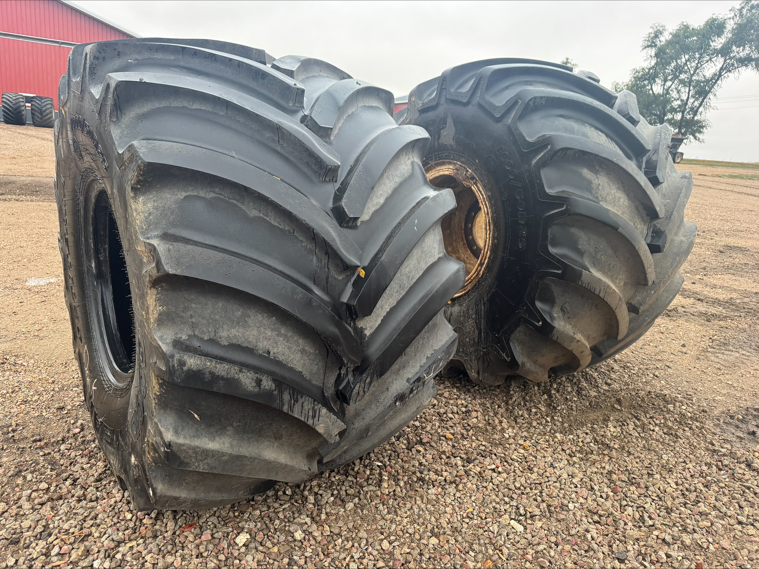 Image: Goodyear Opti terra 1000/50R25
